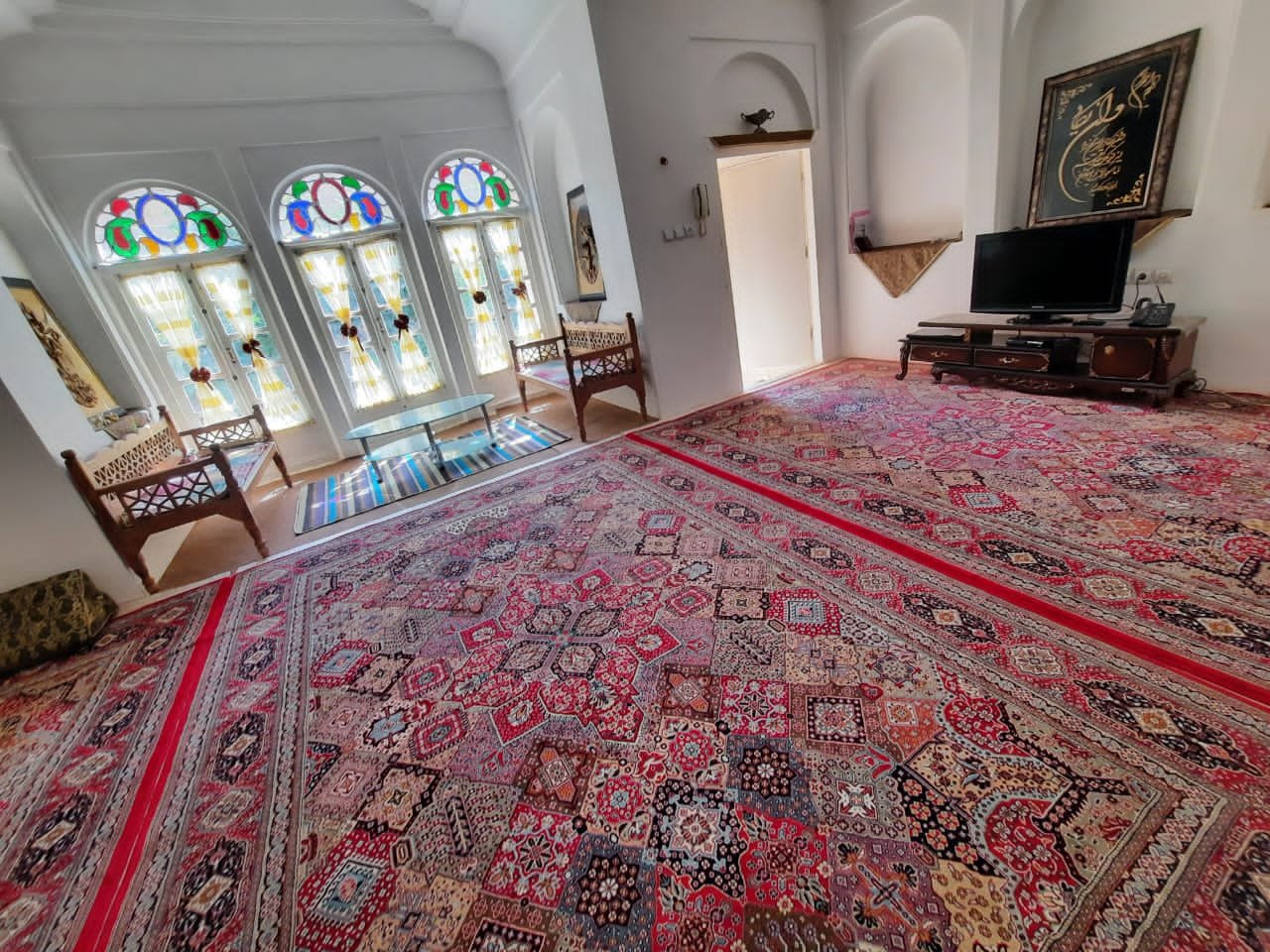 عمارت بانو - واحد سه دری