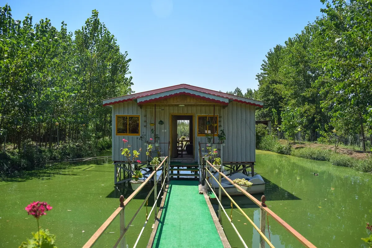 ویلا یک خوابه جزیره سارینا مرداب