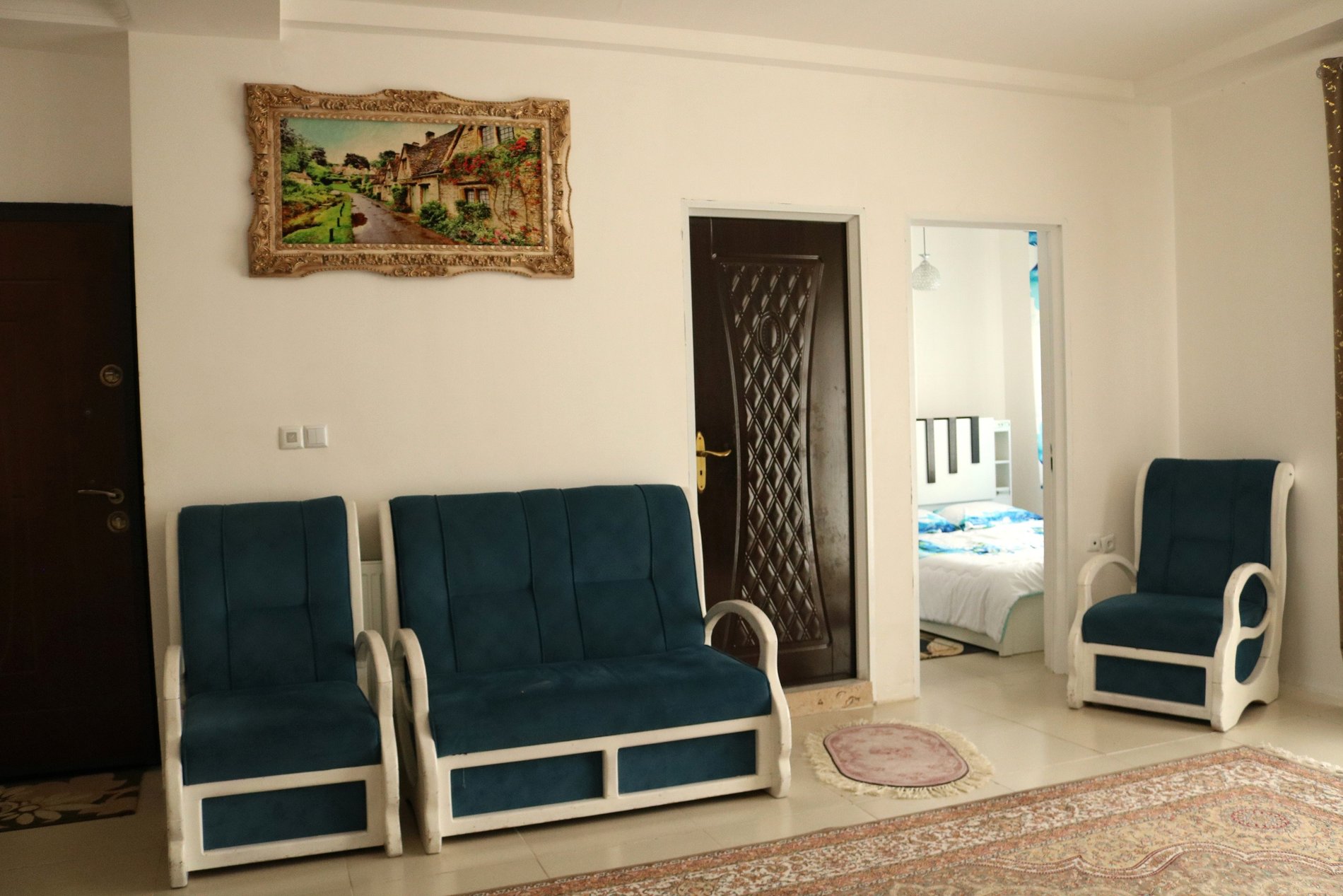 آپارتمان دوخوابه ساحلی حسنی 3