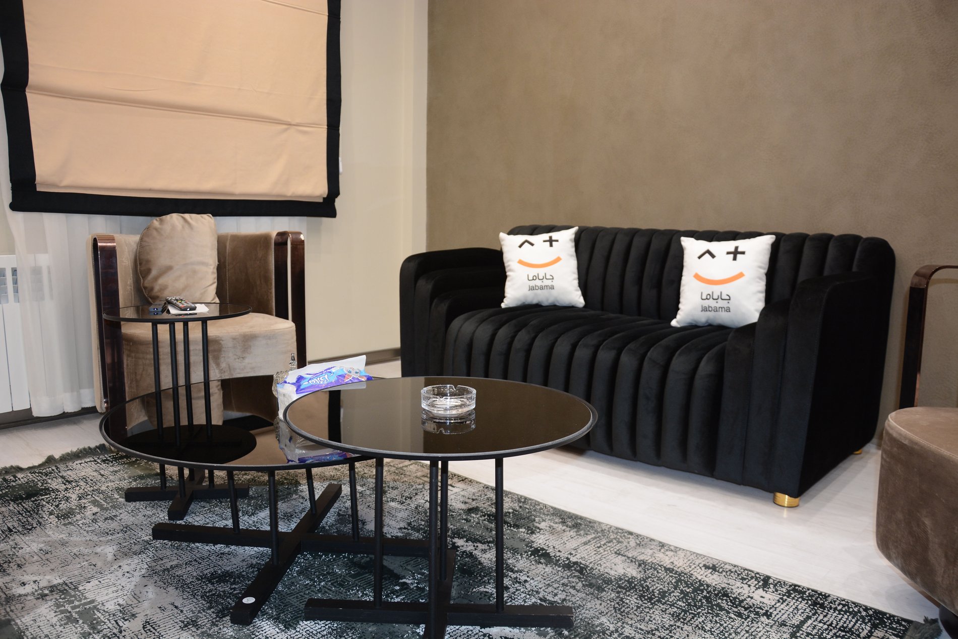 آپارتمان دوخوابه بنفشه در زعفرانیه