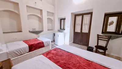 بومگردی شهرزاد - واحد سه تخته