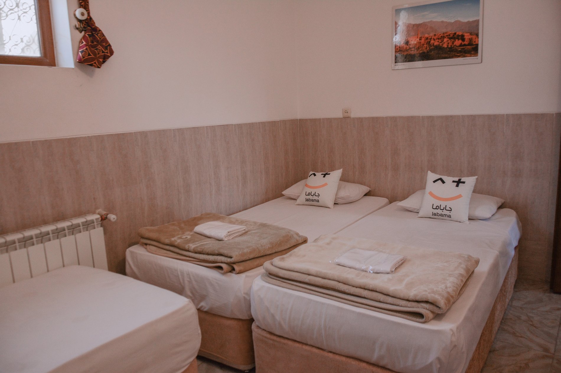 مجتمع اقامتی جنگل اتاق سه تخته