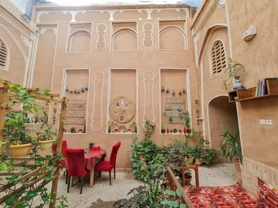 بومگردی شهرزاد - واحد سه تخته