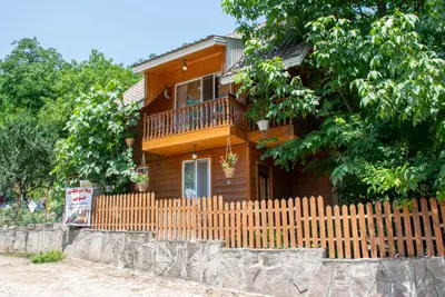 کلبه دوخوابه دوبلکس چوبی آریانا