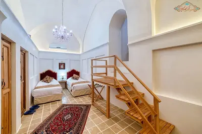 اقامتگاه سنتی سرای کاسیان - واحد 108 دوبلکس سه دری