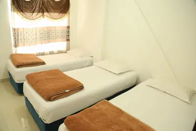 آپارتمان دوخوابه سام 1 واحد 1