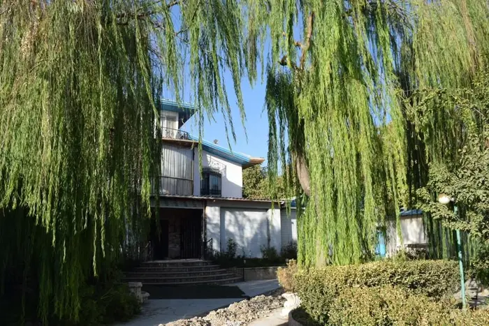 ویلا سه خوابه تریپلکس استخردار آبگرم ناز