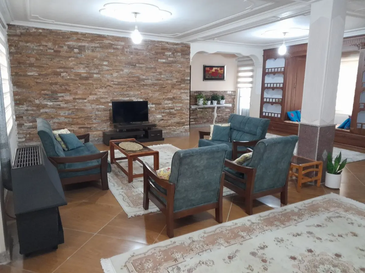 آپارتمان دوخوابه هشتپر 2