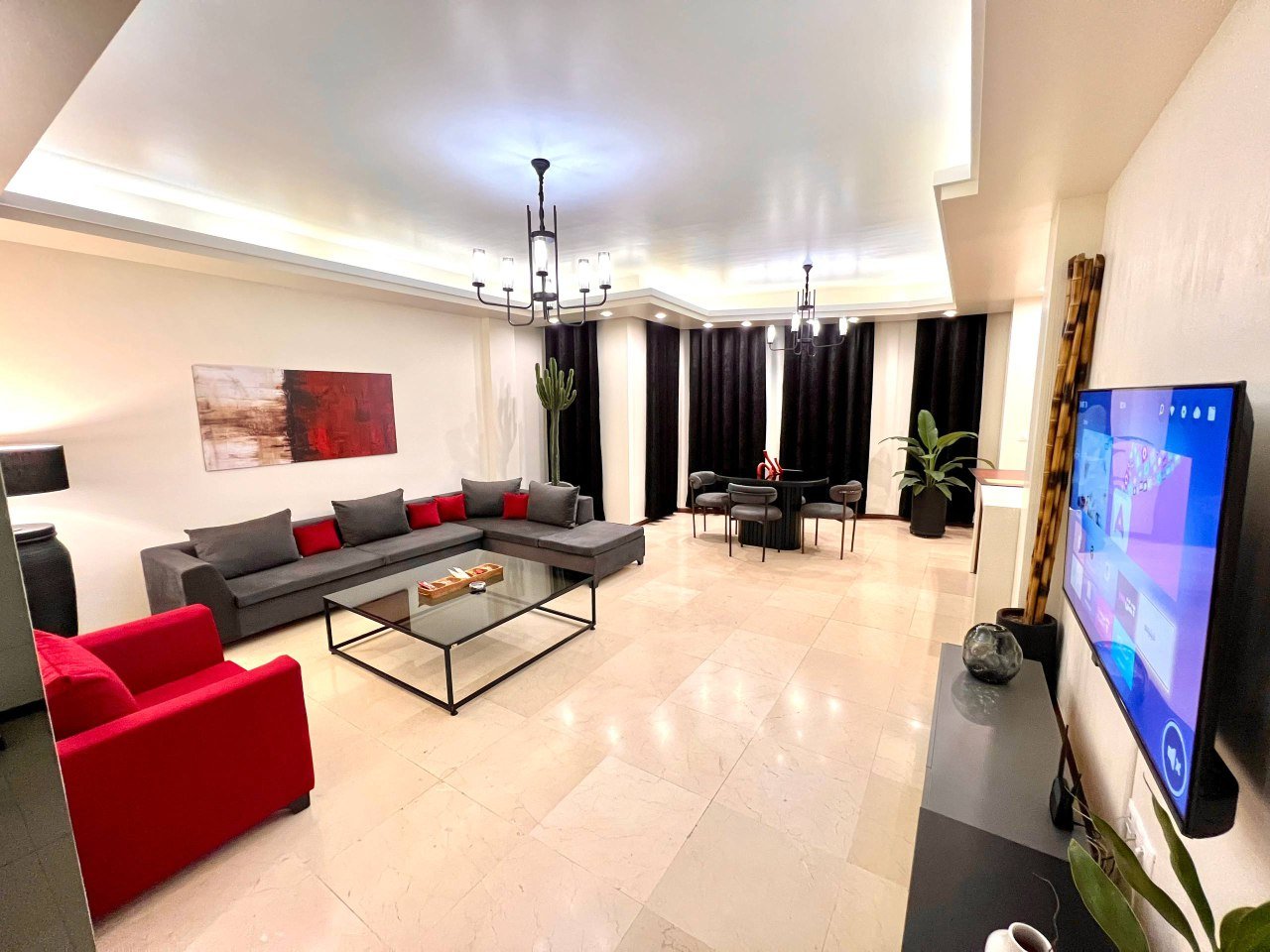 آپارتمان دوخوابه الهیه واحد 5 فرشته