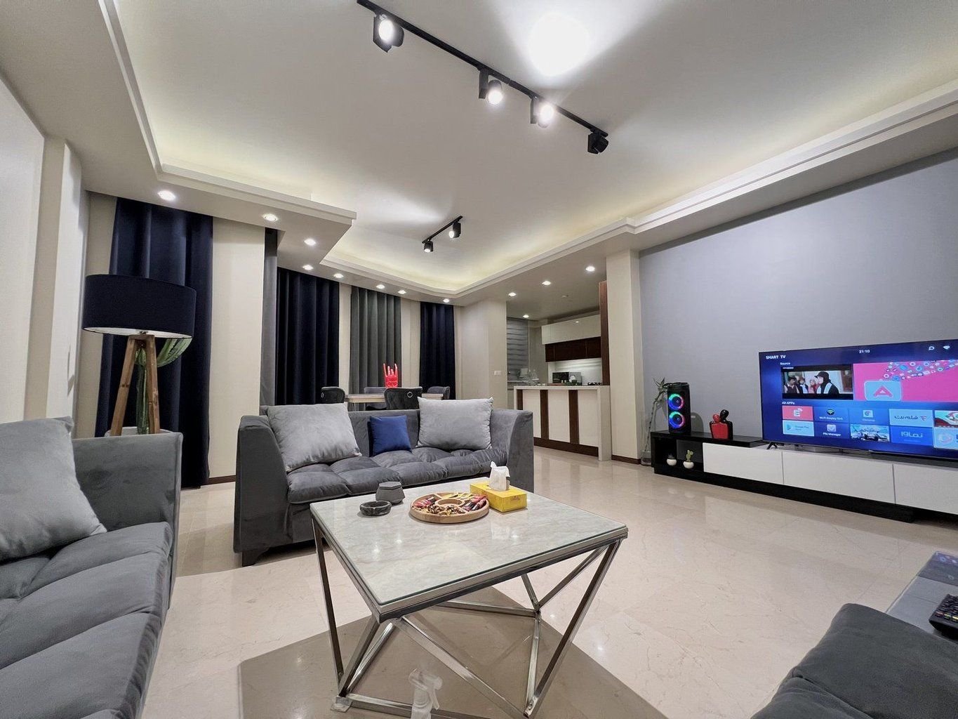 آپارتمان دوخوابه الهیه واحد 3 فرشته