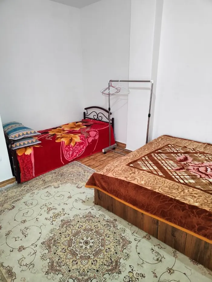 باغ مامان دربست