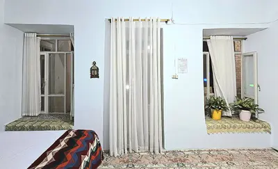 بومگردی خونه ایوونی - واحد آوان