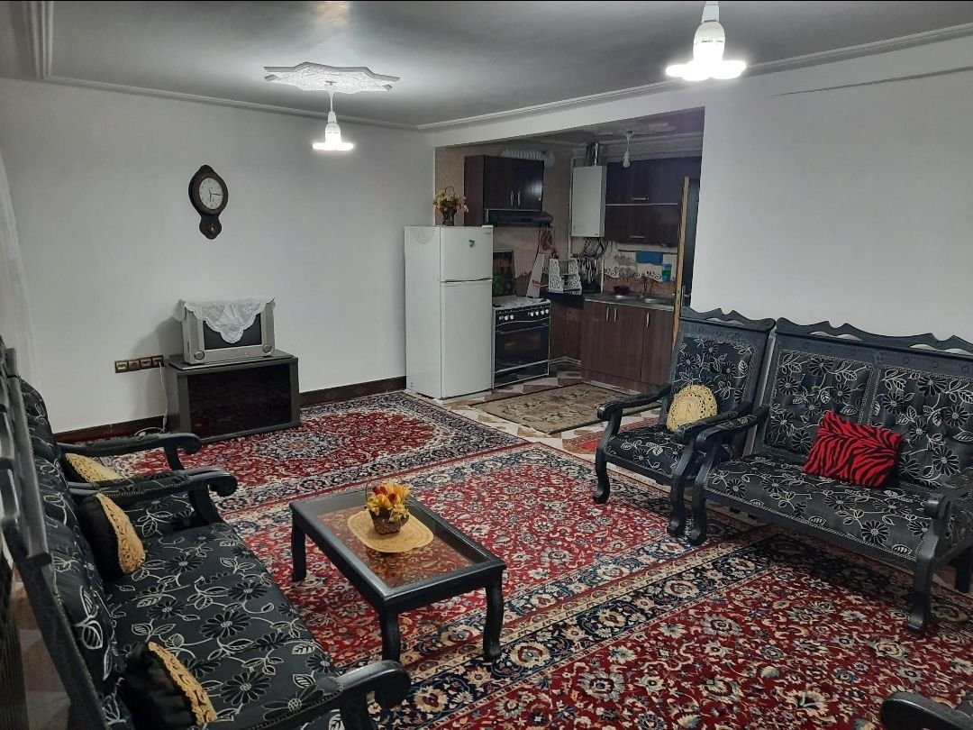 سوئیت یک خوابه خانه سبز 7