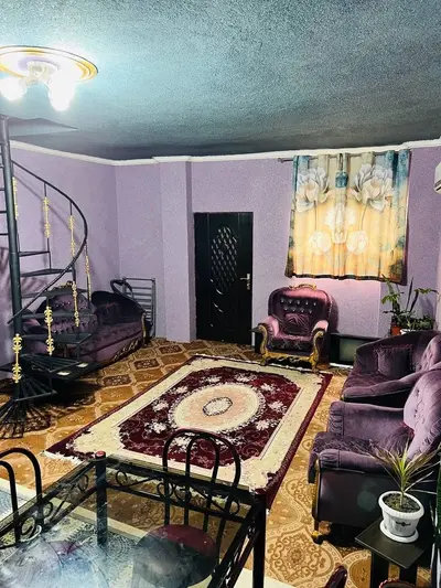 کلبه دوخوابه چوبی سیاهمرد