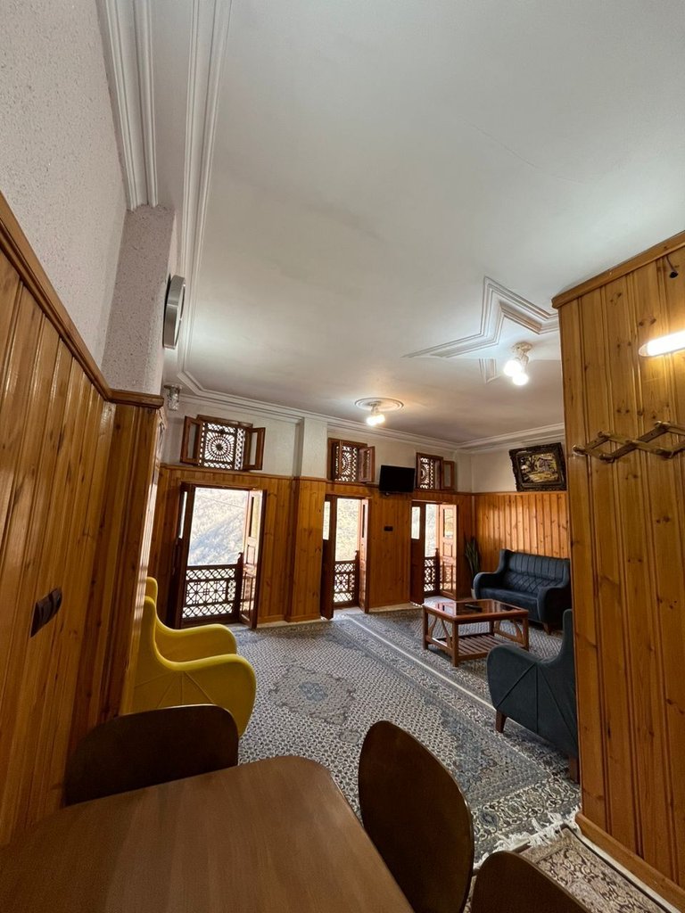 سوئیت دوخوابه رحمانی آبشار 1