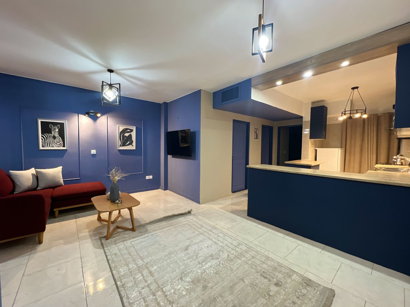 یک خوابه لاولی روم واحد 2 انقلاب