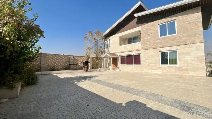 ویلا چهارخوابه تریپلکس استخردار آبگرم عمارت هیلان