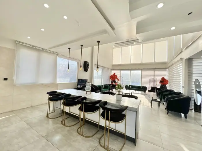 ویلا چهارخوابه تریپلکس استخردار آبگرم آس