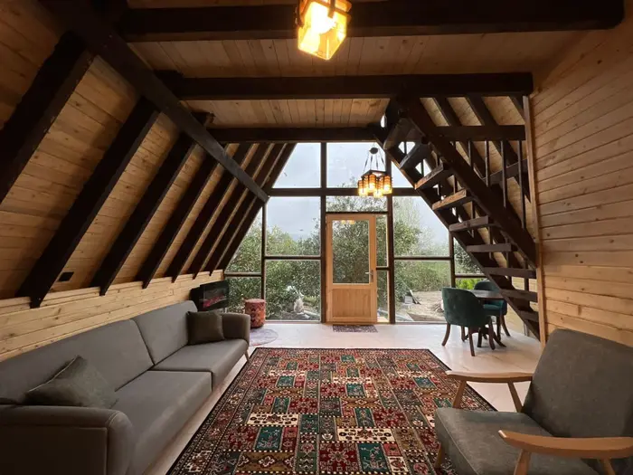 کلبه یک خوابه جنگلی تیامو وی آی پی