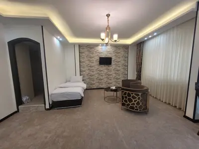 سوئیت یک خوابه گلسار واحد 203