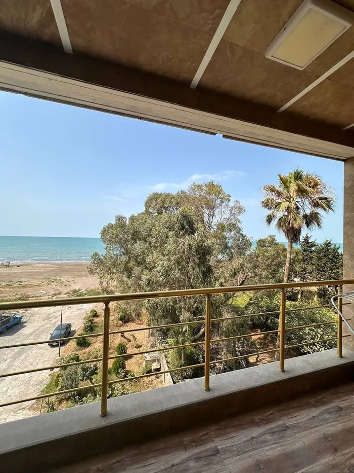 آپارتمان دوخوابه لاولی روم دریا - واحد ۳۰۱