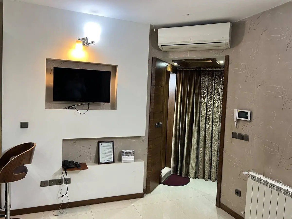 آپارتمان دوتخته لاولی روم - واحد 104