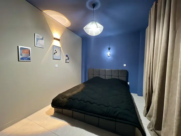 آپارتمان یک خوابه لاولی روم واحد 2 انقلاب