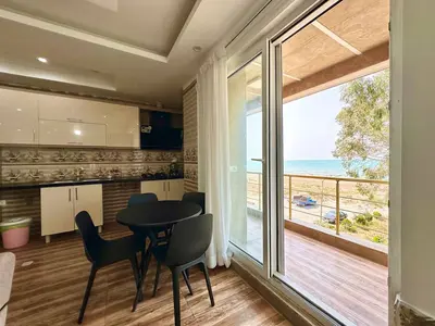 آپارتمان دوخوابه لاولی روم دریا واحد ۲۰۱