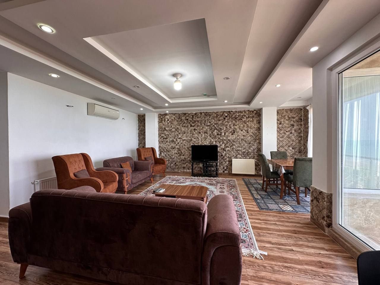 آپارتمان دوخوابه لاولی روم دریا واحد ۵۰۲