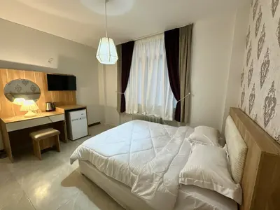 سوئیت فلت لاولی روم دوتخته فردوسی 203