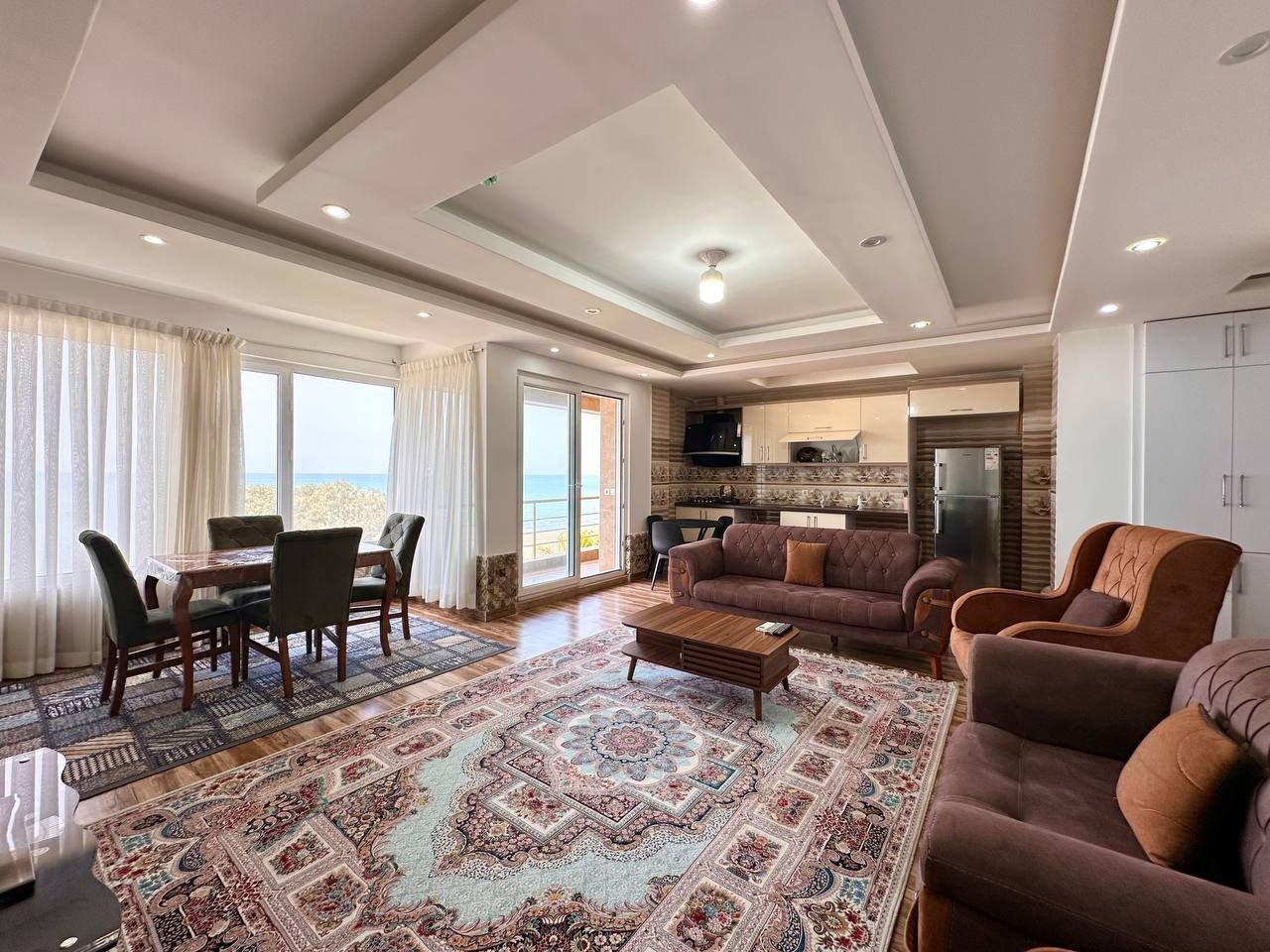 آپارتمان دوخوابه لاولی روم دریا واحد ۴۰۲