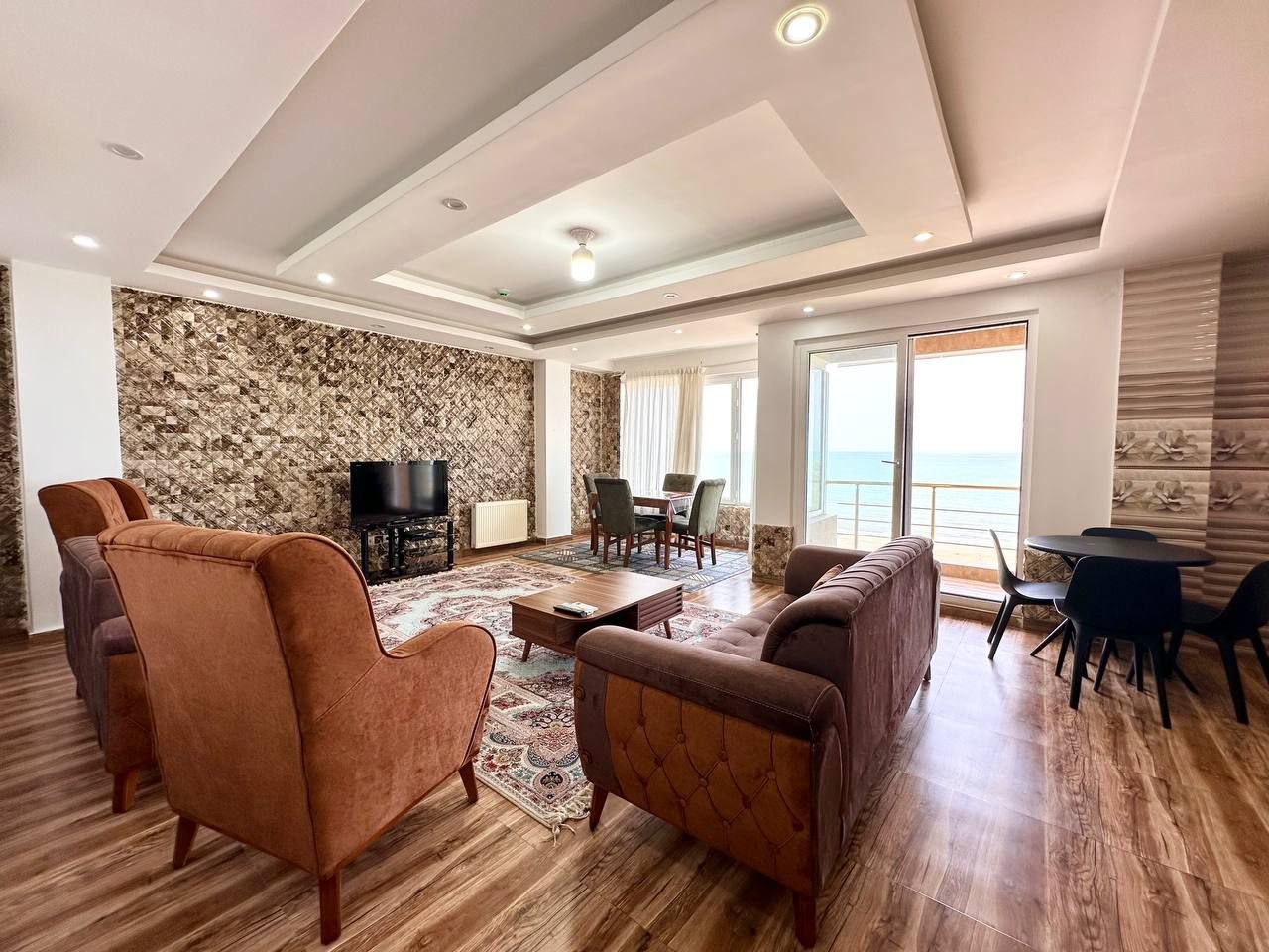 آپارتمان دوخوابه لاولی روم دریا واحد ۵۰۲