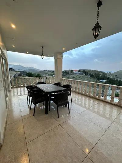 ویلا چهارخوابه استخردار آبگرم آنتیک