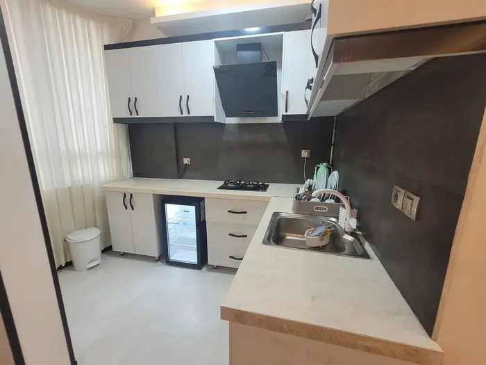 سوئیت یک خوابه گلسار واحد 203