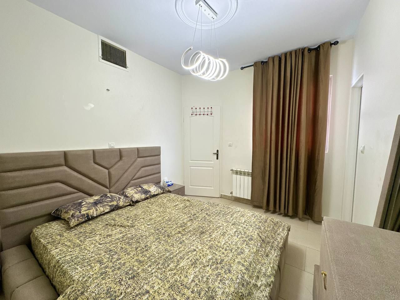 آپارتمان یک خوابه لاولی روم تهرانپارس واحد ۳۰۲