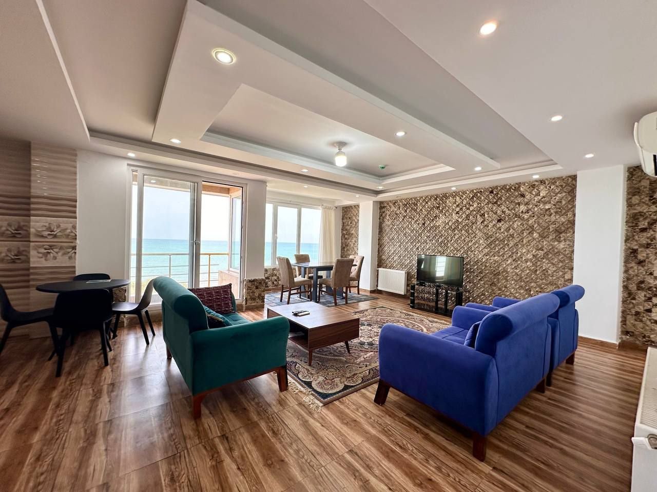 دوخوابه لاولی روم دریا واحد ۶۰۱