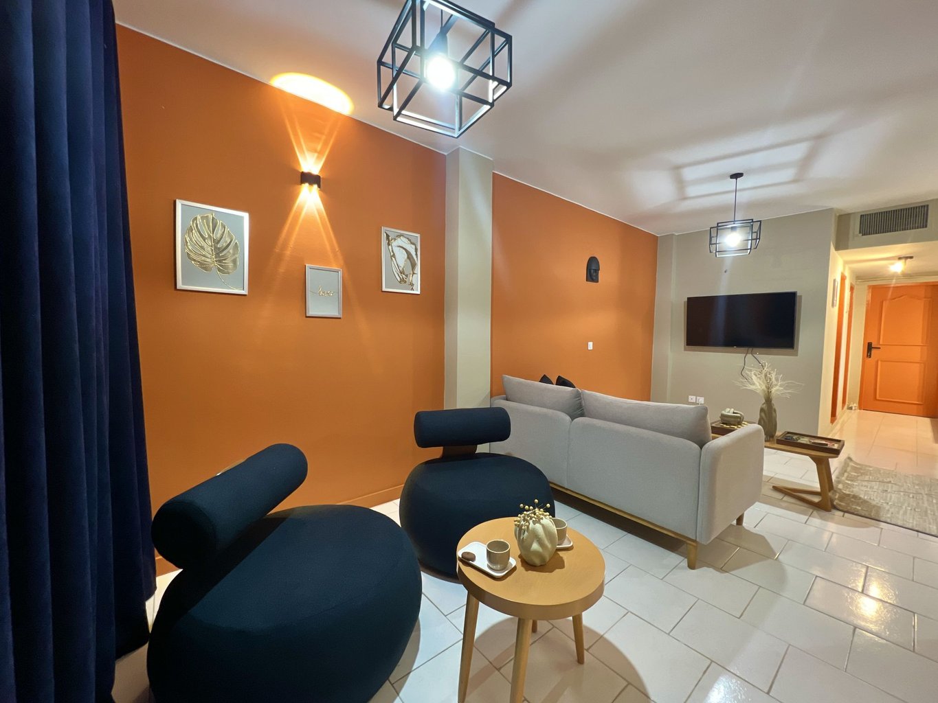 آپارتمان یک خوابه لاولی روم انقلاب واحد 1