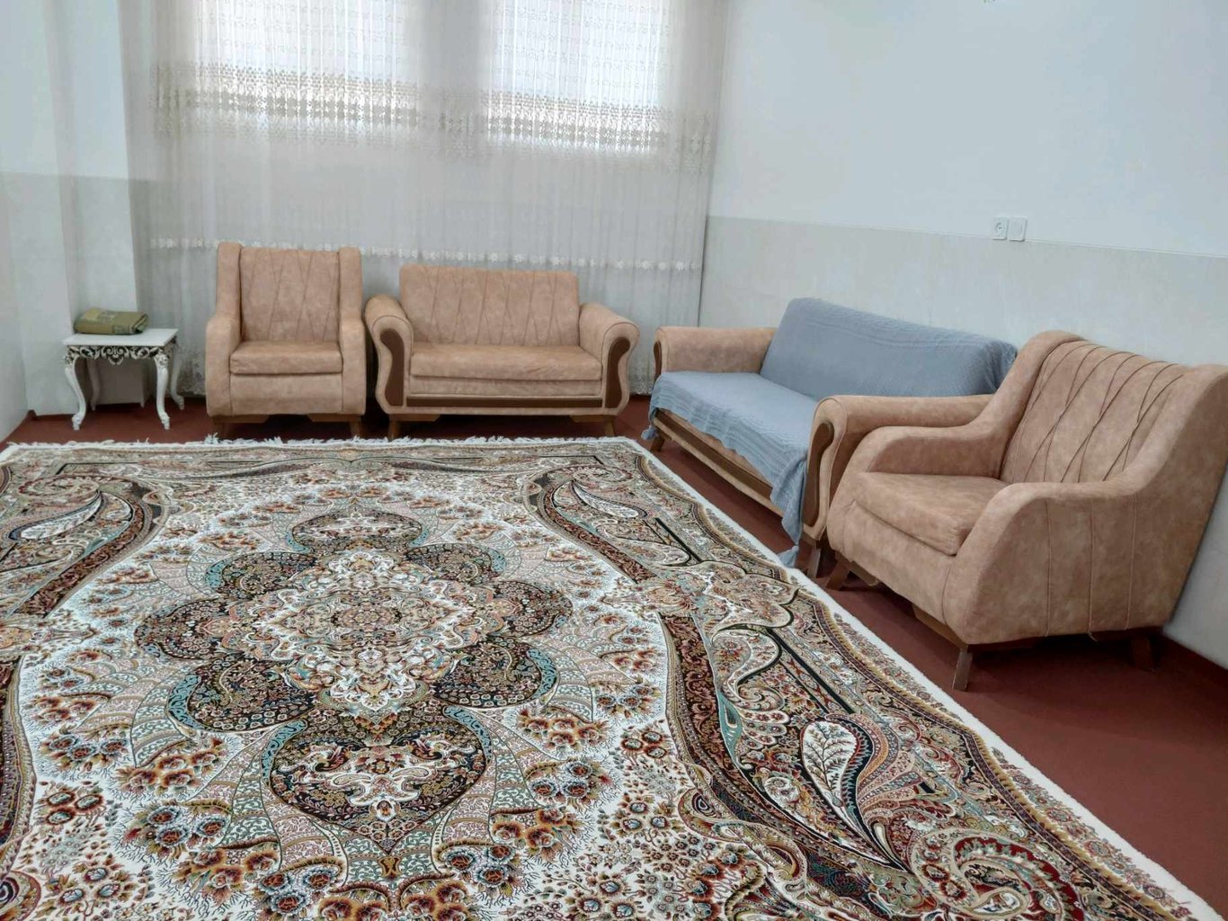 آپارتمان یک خوابه پارسا 1