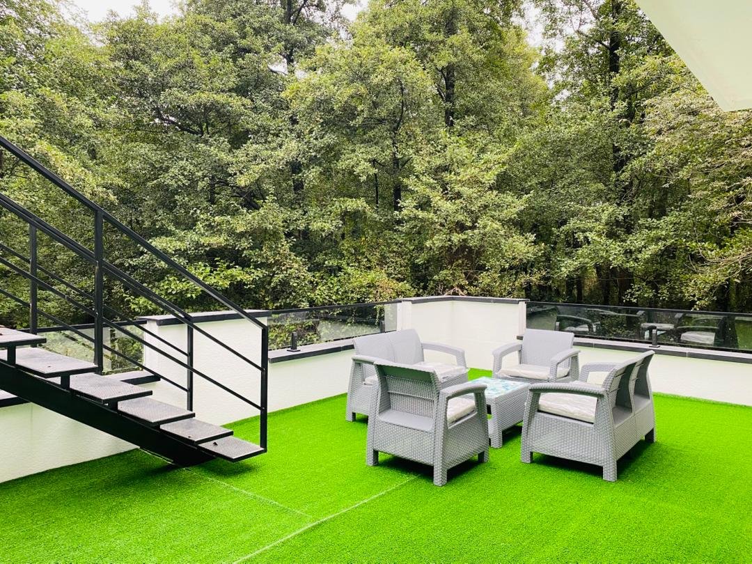 سه خوابه استخردار آبگرم جنگلی آئورا