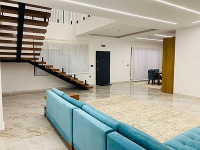 ویلا سه خوابه استخردار آبگرم جنگلی آئورا