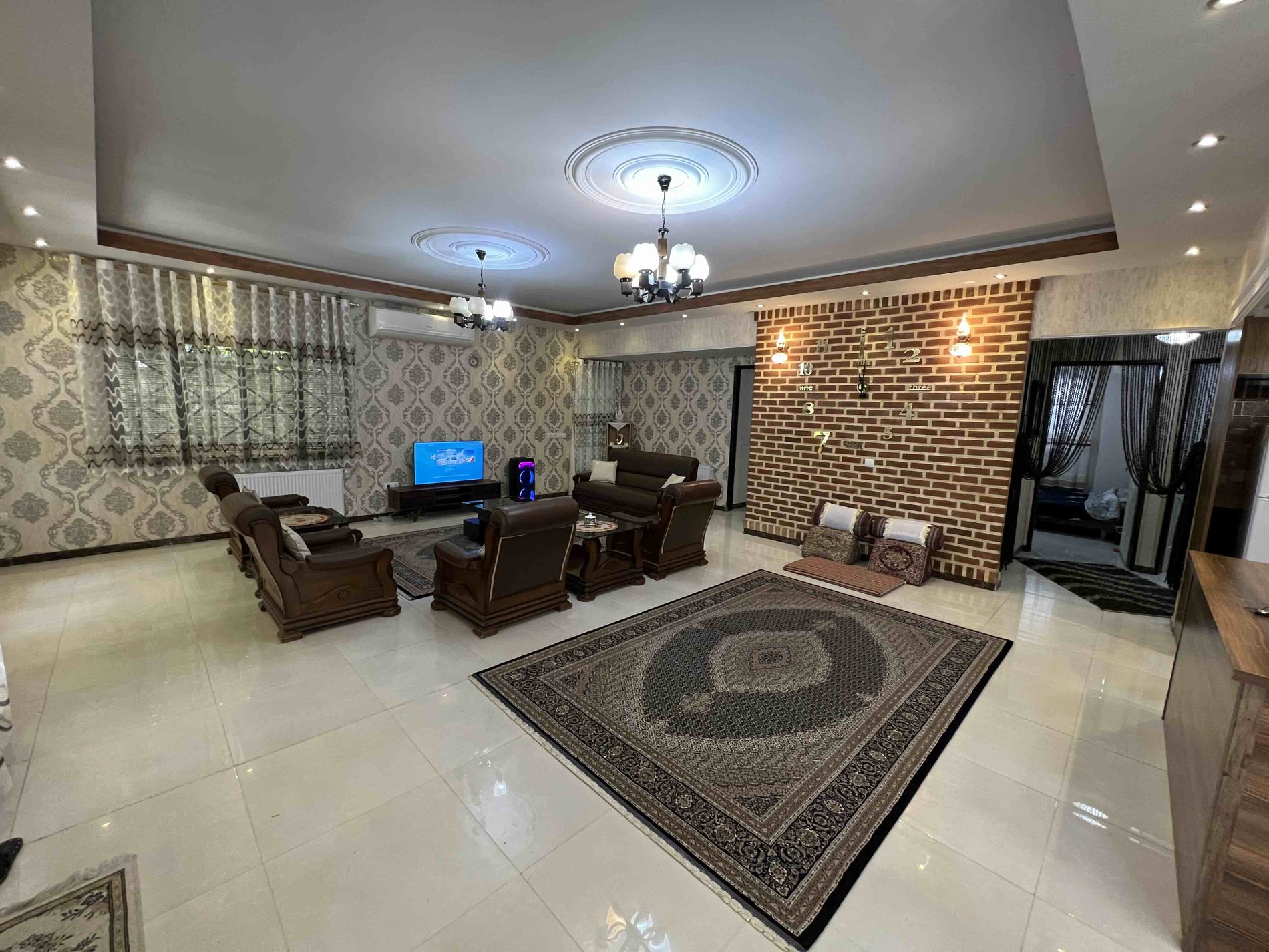 ویلا سه خوابه استخردار آبگرم سپید 1