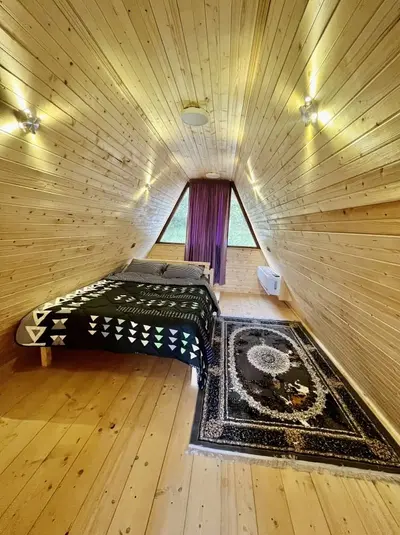 کلبه یک خوابه سوئیسی جکوزی دار بهشت پدری 1