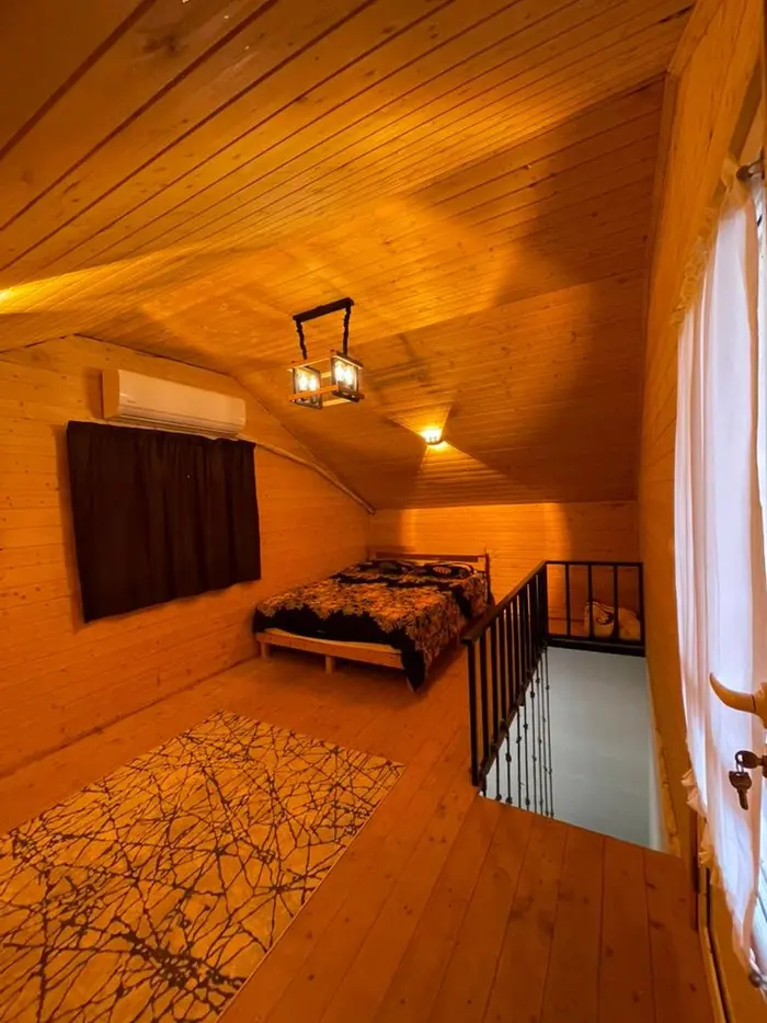 کلبه یک خوابه چوبی جکوزی دار بهشت پدری واحد وَند