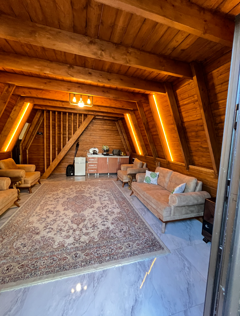 کلبه یک خوابه سوئیسی جکوزی دار بهشت پدری