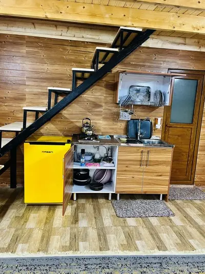 کلبه یک خوابه سوئیسی جکوزی دار بهشت پدری 1