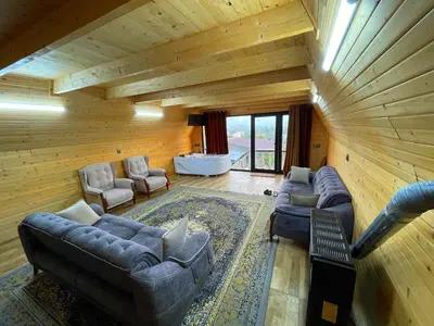 کلبه یک خوابه سوئیسی جکوزی دار بهشت پدری ۲