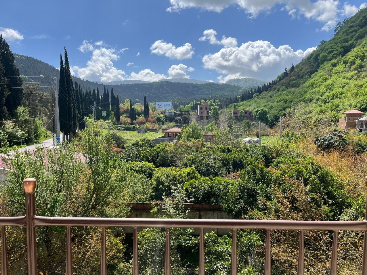 آپارتمان دوخوابه جنگلی کریمی عباس آباد