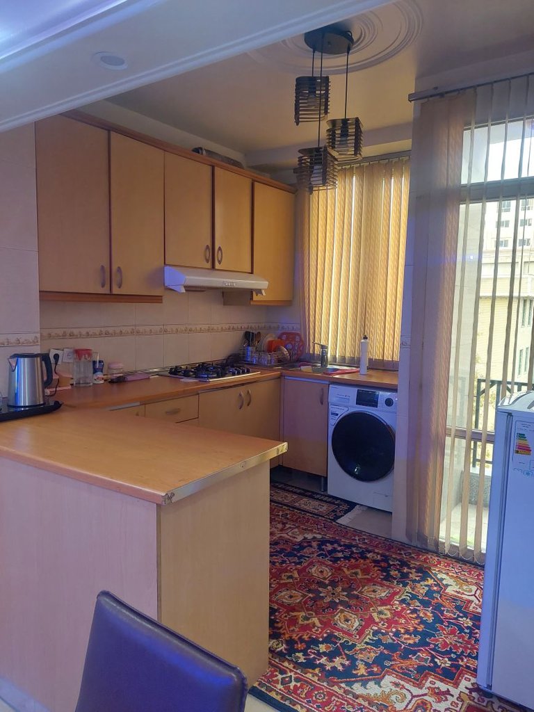 آپارتمان یک خوابه حکیم 4 باغ فیض