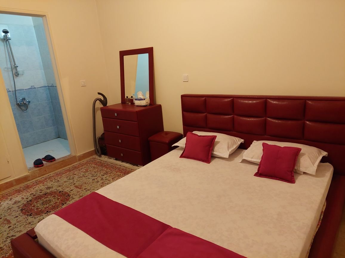 آپارتمان یک خوابه حکیم 4 باغ فیض