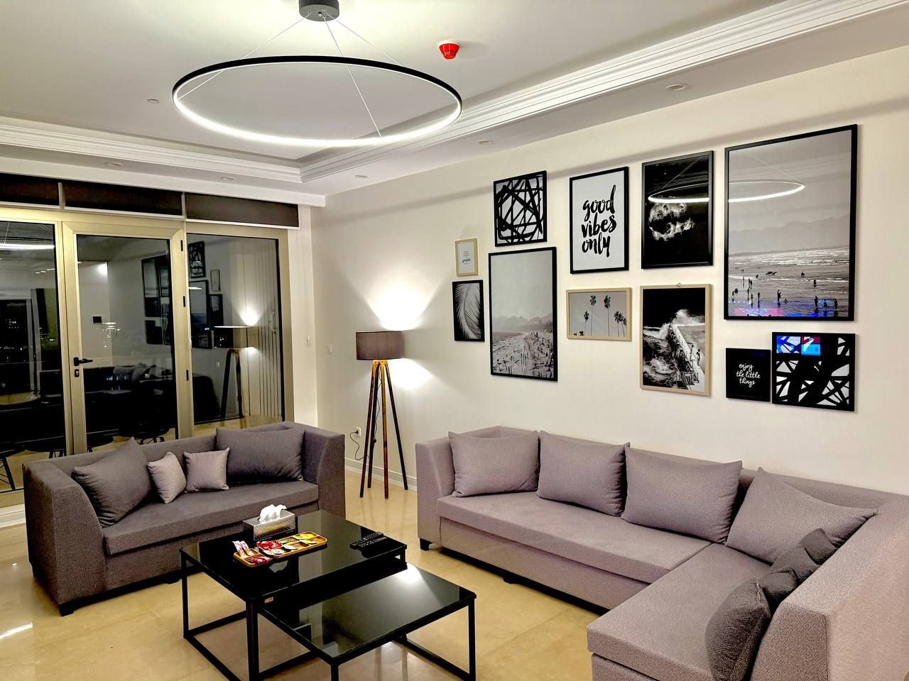 آپارتمان دوخوابه نیاوران ۱